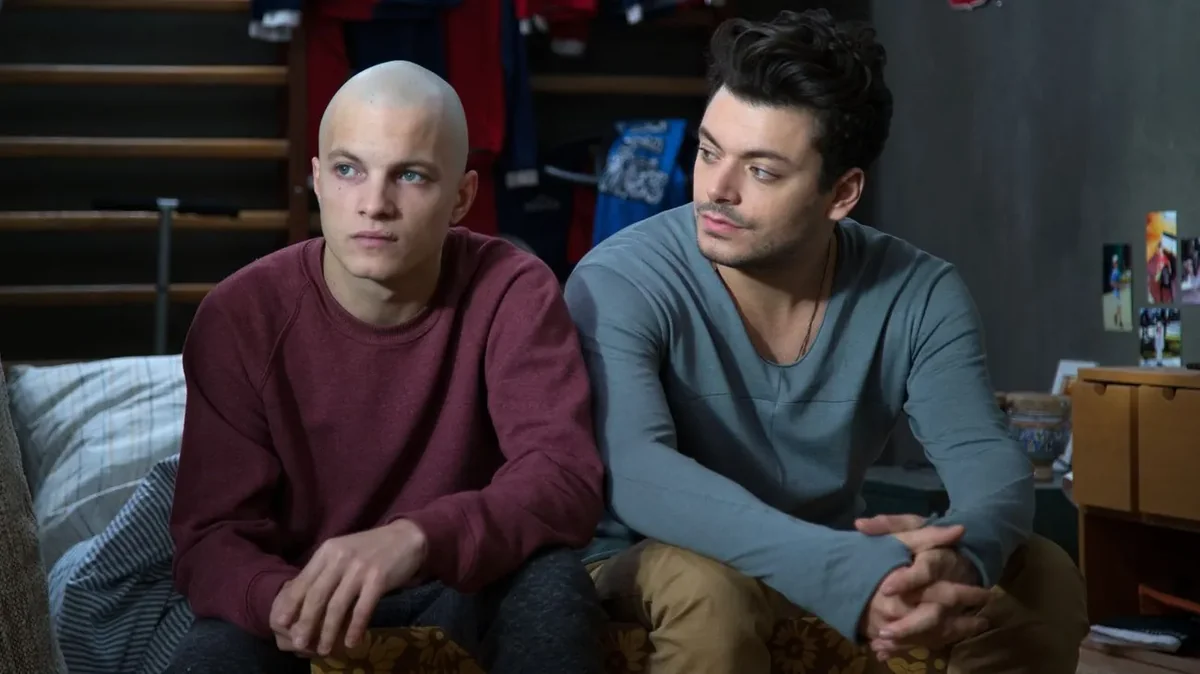 Amis publics Full HD İzle