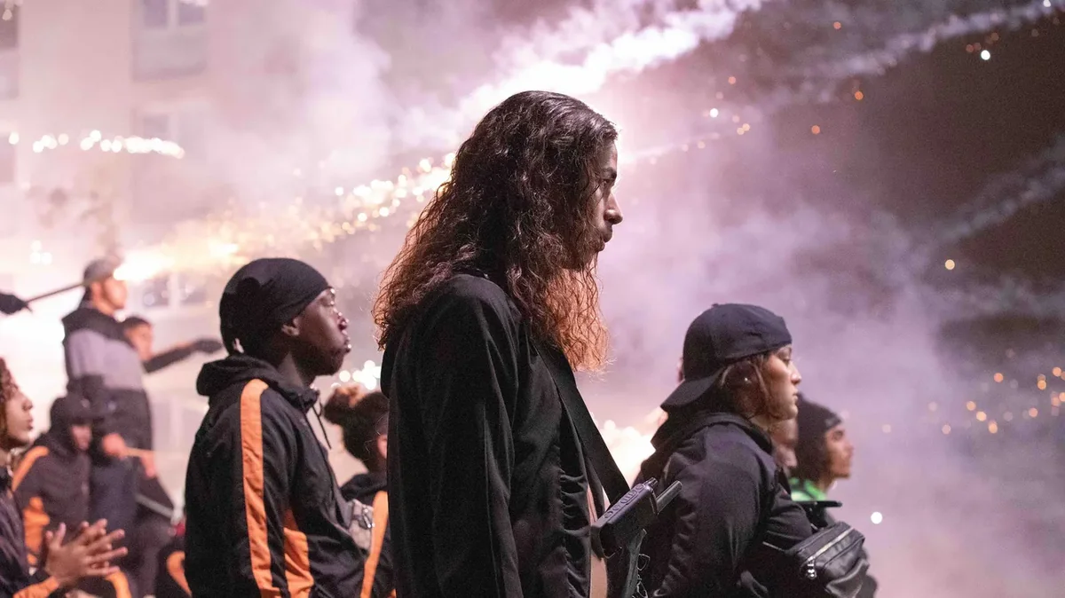 Athena Full HD İzle