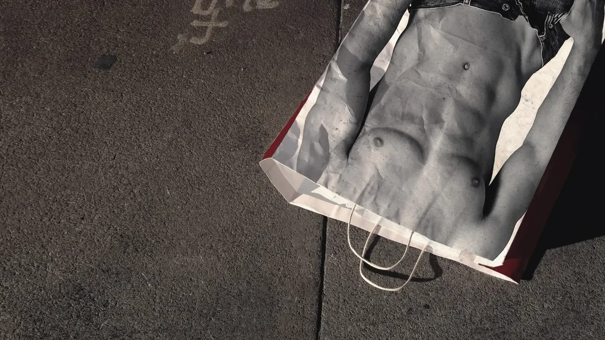 İşin Rengi: Abercrombie & Fitch’in Yükselişi ve Düşüşü Full HD İzle